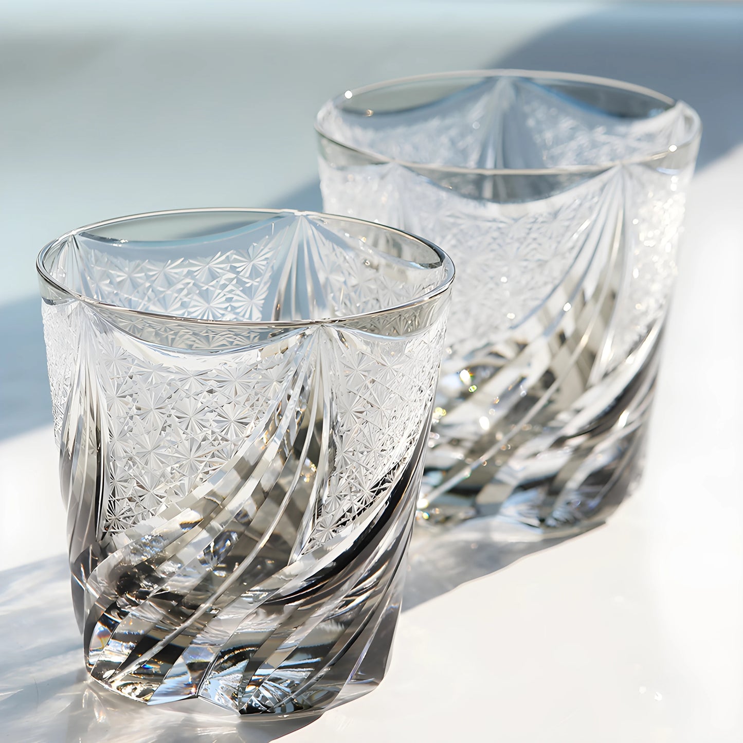 Edo Kiriko Handgeblasenes Gedrehtes Kristall-Glas